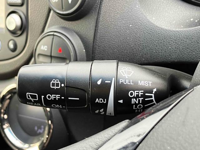 フィットシャトル １５Ｘ　４ＷＤ　ＥＴＣ　バックカメラ　ナビ　アルミホイール　電動格納ミラー　ＡＴ　盗難防止システム　衝突安全ボディ　ＡＢＳ　ＣＤ　エアコン　パワーステアリング　パワーウィンドウ（44枚目）