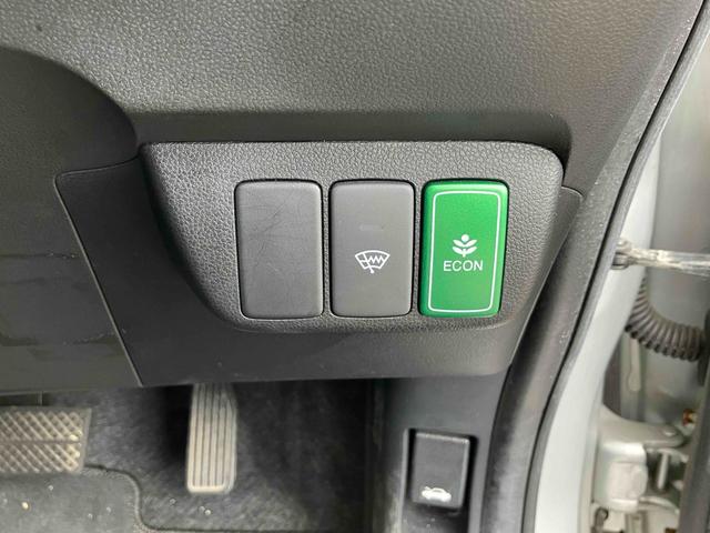 フィットシャトル １５Ｘ　４ＷＤ　ＥＴＣ　バックカメラ　ナビ　アルミホイール　電動格納ミラー　ＡＴ　盗難防止システム　衝突安全ボディ　ＡＢＳ　ＣＤ　エアコン　パワーステアリング　パワーウィンドウ（50枚目）