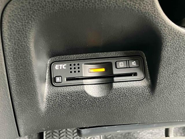 フィットシャトル １５Ｘ　４ＷＤ　ＥＴＣ　バックカメラ　ナビ　アルミホイール　電動格納ミラー　ＡＴ　盗難防止システム　衝突安全ボディ　ＡＢＳ　ＣＤ　エアコン　パワーステアリング　パワーウィンドウ（52枚目）