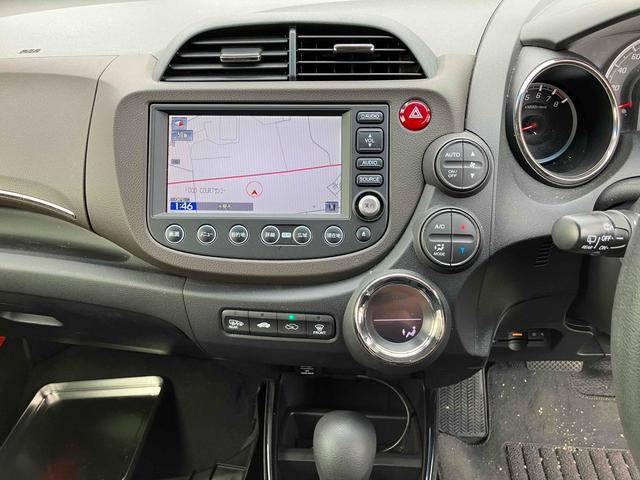 フィットシャトル １５Ｘ　４ＷＤ　ＥＴＣ　バックカメラ　ナビ　アルミホイール　電動格納ミラー　ＡＴ　盗難防止システム　衝突安全ボディ　ＡＢＳ　ＣＤ　エアコン　パワーステアリング　パワーウィンドウ（53枚目）