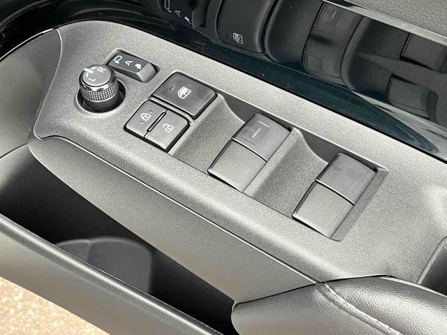 アクア Ｚ　ドライブレコーダー　ＥＴＣ　全周囲カメラ　ナビ　クリアランスソナー　オートクルーズコントロール　レーンアシスト　衝突被害軽減システム　オートマチックハイビーム　オートライト　ＬＥＤヘッドランプ（11枚目）