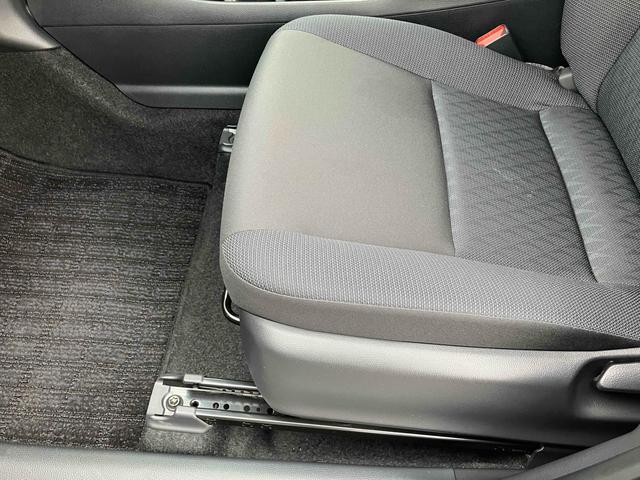 アクア Ｚ　ドライブレコーダー　ＥＴＣ　全周囲カメラ　ナビ　クリアランスソナー　オートクルーズコントロール　レーンアシスト　衝突被害軽減システム　オートマチックハイビーム　オートライト　ＬＥＤヘッドランプ（41枚目）