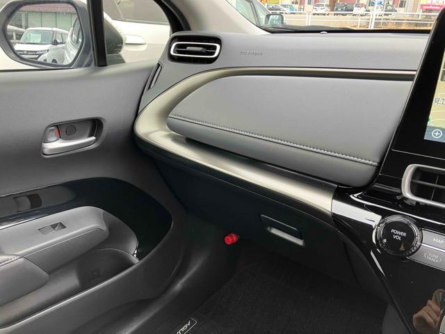 アクア Ｚ　ドライブレコーダー　ＥＴＣ　全周囲カメラ　ナビ　クリアランスソナー　オートクルーズコントロール　レーンアシスト　衝突被害軽減システム　オートマチックハイビーム　オートライト　ＬＥＤヘッドランプ（55枚目）