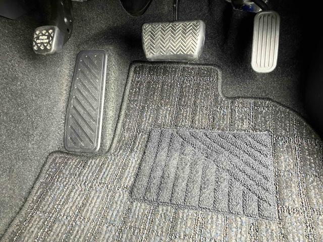 アクア Ｚ　ドライブレコーダー　ＥＴＣ　全周囲カメラ　ナビ　クリアランスソナー　オートクルーズコントロール　レーンアシスト　衝突被害軽減システム　オートマチックハイビーム　オートライト　ＬＥＤヘッドランプ（64枚目）