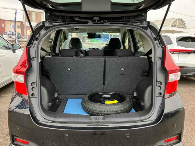 ノート Ｘ　Ｖセレクション　バックカメラ　ＴＶ　クリアランスソナー　オートクルーズコントロール　レーンアシスト　衝突被害軽減システム　オートライト　スマートキー　アイドリングストップ　電動格納ミラー　ＣＶＴ　盗難防止システム（26枚目）