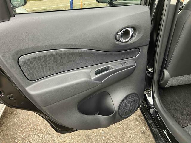 ノート Ｘ　Ｖセレクション　バックカメラ　ＴＶ　クリアランスソナー　オートクルーズコントロール　レーンアシスト　衝突被害軽減システム　オートライト　スマートキー　アイドリングストップ　電動格納ミラー　ＣＶＴ　盗難防止システム（37枚目）