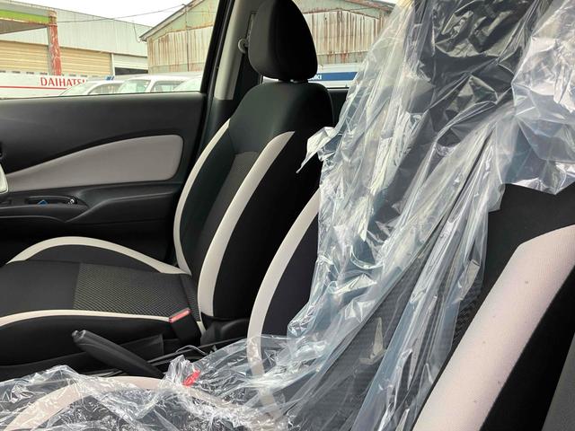 ノート Ｘ　Ｖセレクション　バックカメラ　ＴＶ　クリアランスソナー　オートクルーズコントロール　レーンアシスト　衝突被害軽減システム　オートライト　スマートキー　アイドリングストップ　電動格納ミラー　ＣＶＴ　盗難防止システム（38枚目）