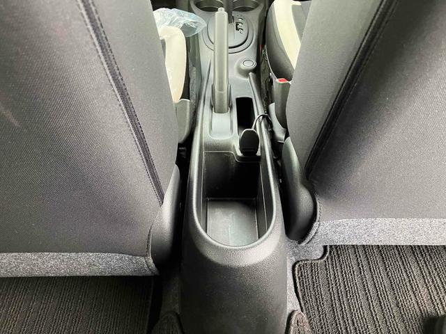 ノート Ｘ　Ｖセレクション　バックカメラ　ＴＶ　クリアランスソナー　オートクルーズコントロール　レーンアシスト　衝突被害軽減システム　オートライト　スマートキー　アイドリングストップ　電動格納ミラー　ＣＶＴ　盗難防止システム（46枚目）