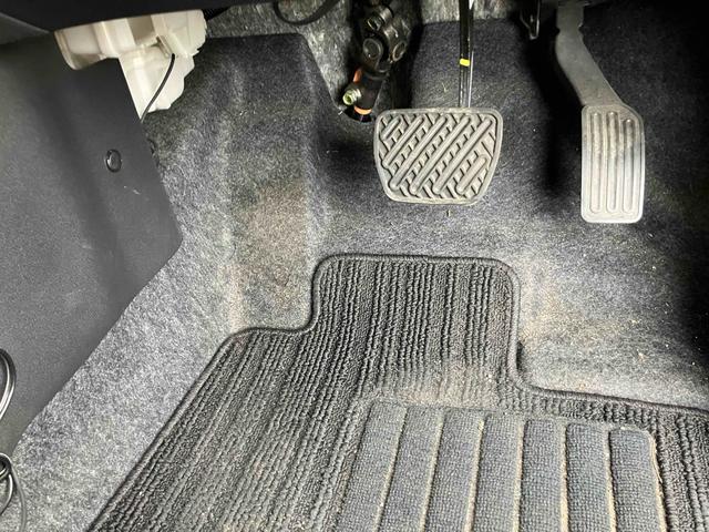 ノート Ｘ　Ｖセレクション　バックカメラ　ＴＶ　クリアランスソナー　オートクルーズコントロール　レーンアシスト　衝突被害軽減システム　オートライト　スマートキー　アイドリングストップ　電動格納ミラー　ＣＶＴ　盗難防止システム（63枚目）