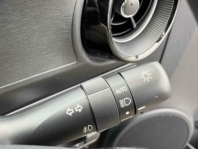 アクア Ｓスタイルブラック　バックカメラ　ナビ　ＴＶ　クリアランスソナー　レーンアシスト　衝突被害軽減システム　オートマチックハイビーム　オートライト　スマートキー　アイドリングストップ　電動格納ミラー　ＣＶＴ　盗難防止システム（62枚目）