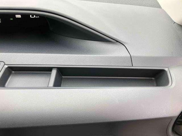 アクア Ｓスタイルブラック　バックカメラ　ナビ　ＴＶ　クリアランスソナー　レーンアシスト　衝突被害軽減システム　オートマチックハイビーム　オートライト　スマートキー　アイドリングストップ　電動格納ミラー　ＣＶＴ　盗難防止システム（63枚目）