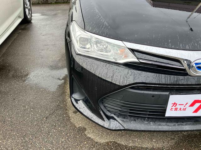 カローラフィールダー ハイブリッド　ＥＸ　ドライブレコーダー　衝突被害軽減システム　スマートキー　電動格納ミラー　ＣＶＴ　盗難防止システム　衝突安全ボディ　ＡＢＳ　ＥＳＣ　エアコン　パワーステアリング　パワーウィンドウ　運転席エアバッグ（4枚目）