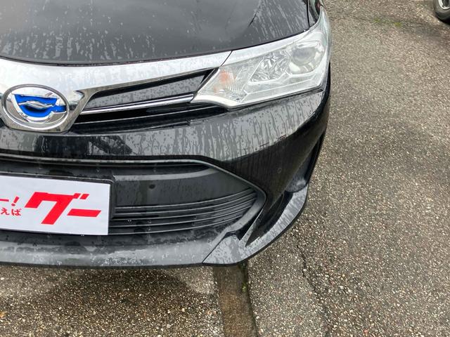 カローラフィールダー ハイブリッド　ＥＸ　ドライブレコーダー　衝突被害軽減システム　スマートキー　電動格納ミラー　ＣＶＴ　盗難防止システム　衝突安全ボディ　ＡＢＳ　ＥＳＣ　エアコン　パワーステアリング　パワーウィンドウ　運転席エアバッグ（5枚目）