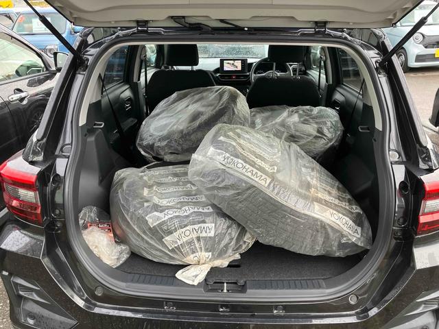 ライズ Ｘ　Ｓ　ＥＴＣ　バックカメラ　クリアランスソナー　衝突被害軽減システム　ＴＶ　オートライト　ＬＥＤヘッドランプ　アルミホイール　スマートキー　アイドリングストップ　電動格納ミラー　ＣＶＴ　盗難防止システム（10枚目）