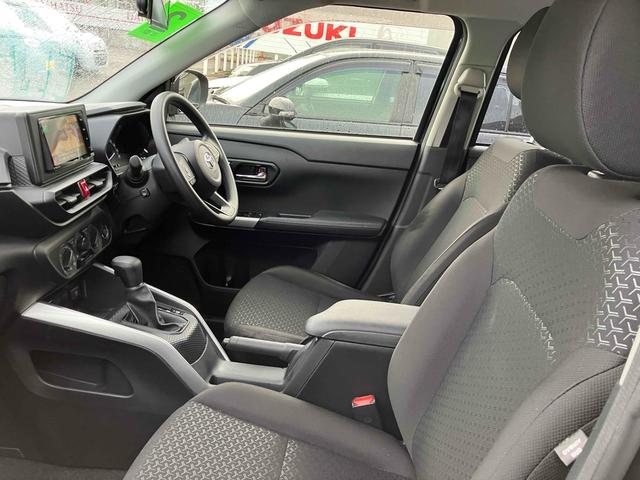 ライズ Ｘ　Ｓ　ＥＴＣ　バックカメラ　クリアランスソナー　衝突被害軽減システム　ＴＶ　オートライト　ＬＥＤヘッドランプ　アルミホイール　スマートキー　アイドリングストップ　電動格納ミラー　ＣＶＴ　盗難防止システム（11枚目）