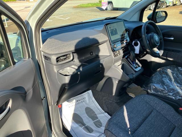 シエンタ ハイブリッドZ(33枚目)