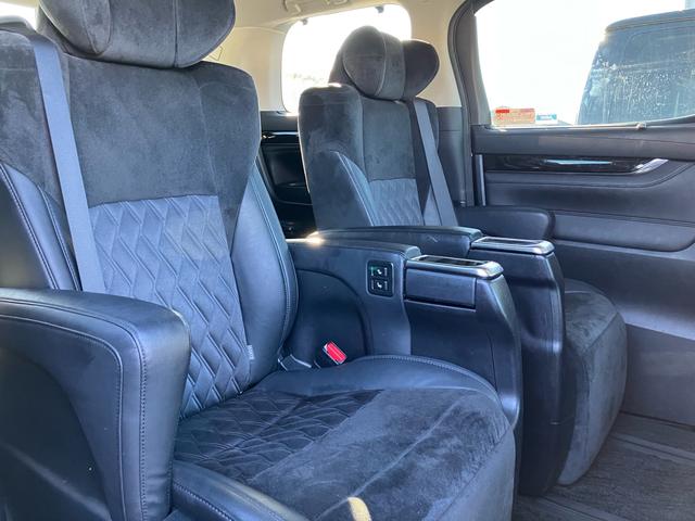 ヴェルファイア 2.5Z Gエディション 後席モニター(35枚目)