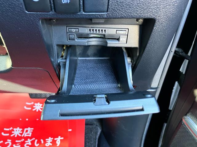 ヴェルファイア 2.5Z Gエディション 後席モニター(69枚目)