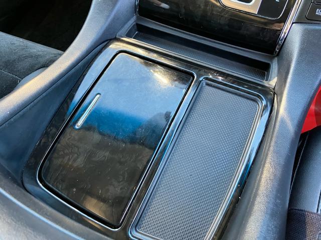 ヴェルファイア 2.5Z Gエディション 後席モニター(77枚目)