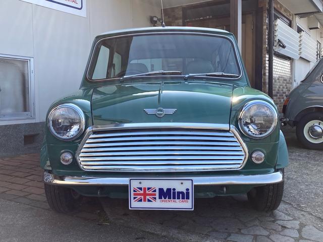 ＭＩＮＩ クーパー　全塗装　クーパーヘリテージカラー仕様　メッキワイパー　限定車　タイヤ新品（3枚目）