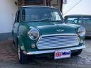 ＭＩＮＩ クーパー　全塗装　クーパーヘリテージカラー仕様　メッキワイパー　限定車　タイヤ新品　ＣＤ　革シート　エアコン（4枚目）