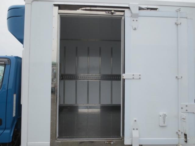 デュトロ 　２ｔ　冷蔵冷凍車（11枚目）