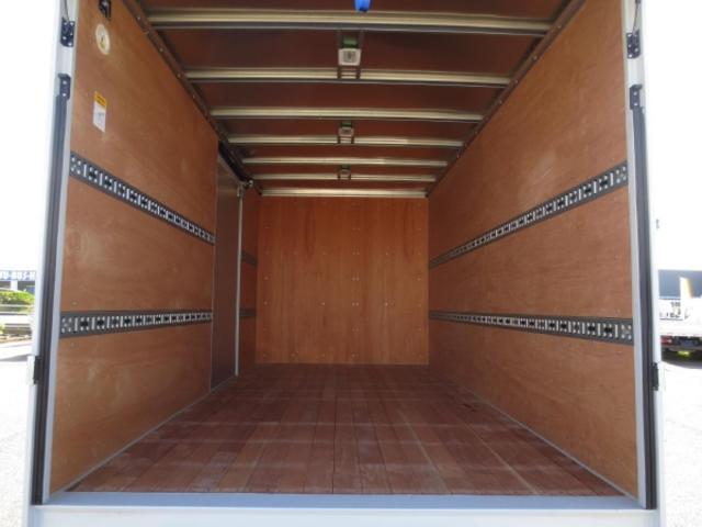 キャンター ワイドキャブロング全低床 3.5t ドライバンゲート付(7枚目)