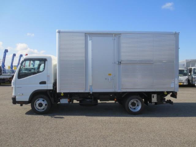 キャンター ワイドキャブロング全低床 3.5t ドライバンゲート付(8枚目)