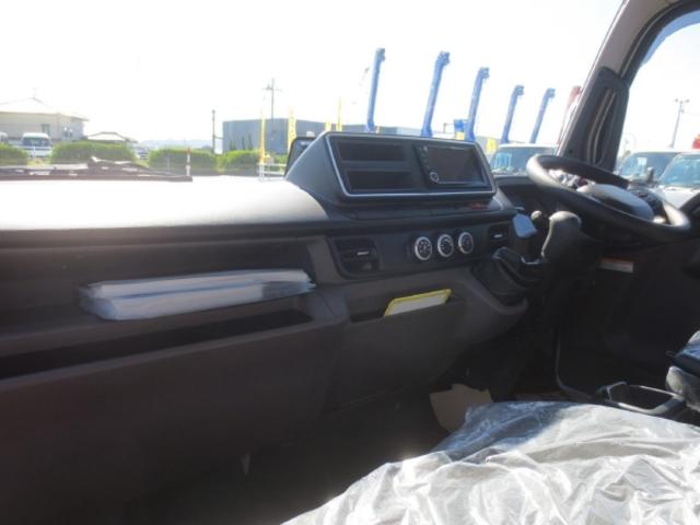 キャンター ロング全低床(12枚目)