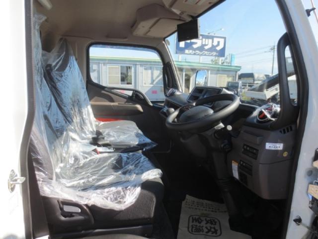 キャンター ロング全低床(14枚目)