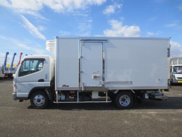 キャンター ロング 2t 冷蔵冷凍車ゲート付(12枚目)