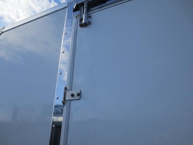 キャンター ロング 2t 冷蔵冷凍車ゲート付(23枚目)