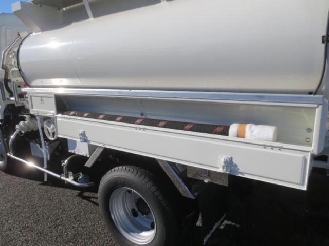 デュトロ 3kl タンクローリー(16枚目)