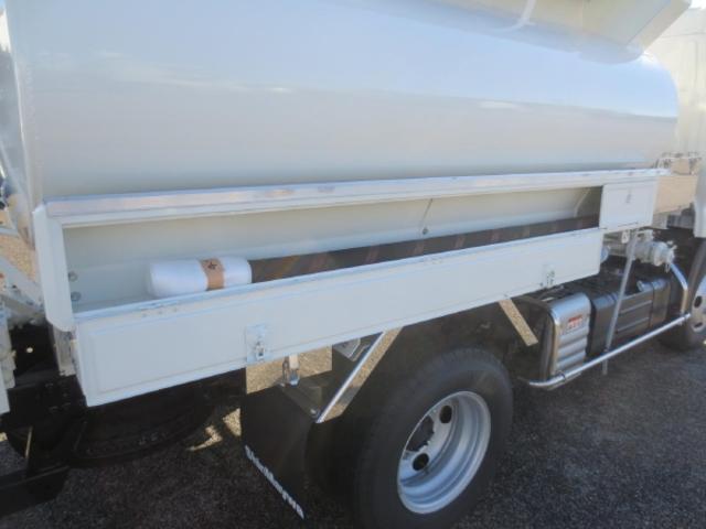 デュトロ 3kl タンクローリー(17枚目)