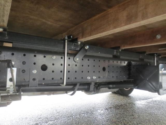 キャンター 超ロング全低床（11枚目）