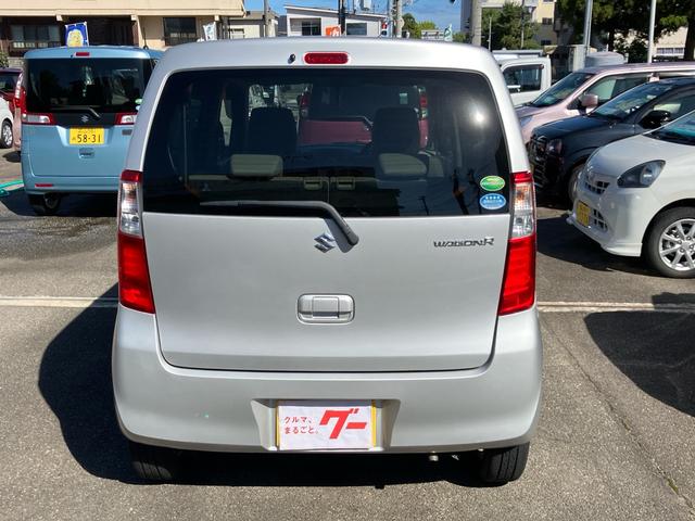 ワゴンＲ ＦＸ　４ＷＤ　キーレスエントリー　アルミホイール　運転席エアバック　助手席エアバック　ＡＢＳ　盗難防止　エアコン　パワステ　パワーウィンドウ（6枚目）