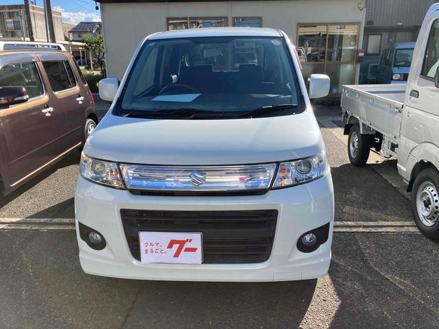 ワゴンＲスティングレー Ｘ　ＥＴＣ　ナビ　ＴＶ　ＨＩＤ　スマートキー　ベンチシート　ＣＶＴ　盗難防止システム　ＡＢＳ　ＣＤ　ＵＳＢ　ミュージックプレイヤー接続可　アルミホイール　衝突安全ボディ　エアコン　パワーステアリング（3枚目）