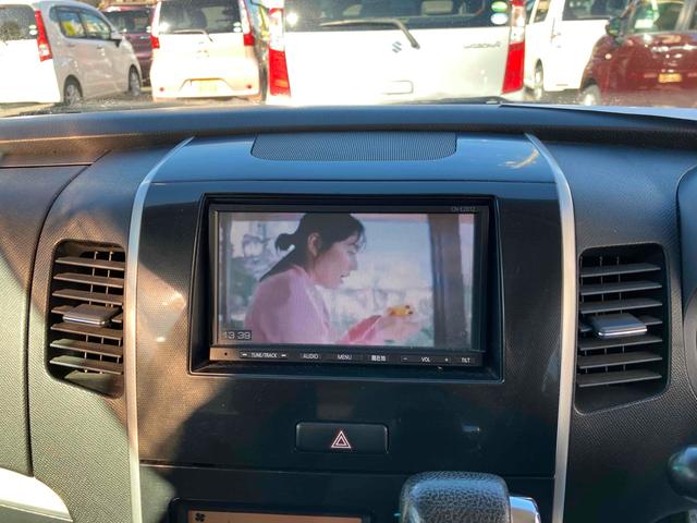 ワゴンＲスティングレー Ｘ　ＥＴＣ　ナビ　ＴＶ　ＨＩＤ　スマートキー　ベンチシート　ＣＶＴ　盗難防止システム　ＡＢＳ　ＣＤ　ＵＳＢ　ミュージックプレイヤー接続可　アルミホイール　衝突安全ボディ　エアコン　パワーステアリング（22枚目）