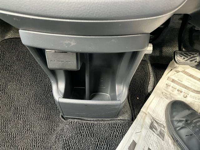 ワゴンR 20周年記念車 メモリーナビ 地デジTV バックカメラ HIDヘッドライト スマートキー アルミホイール 運転席シートヒーター 運転席・助手席エアバック ABS 横滑り防止 盗難防止システム(25枚目)