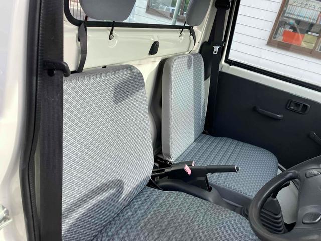 ハイゼットトラック エアコン・パワステ　スペシャル　４ＷＤ　軽トラック　ＭＴ　エアコン　パワーステアリング（16枚目）