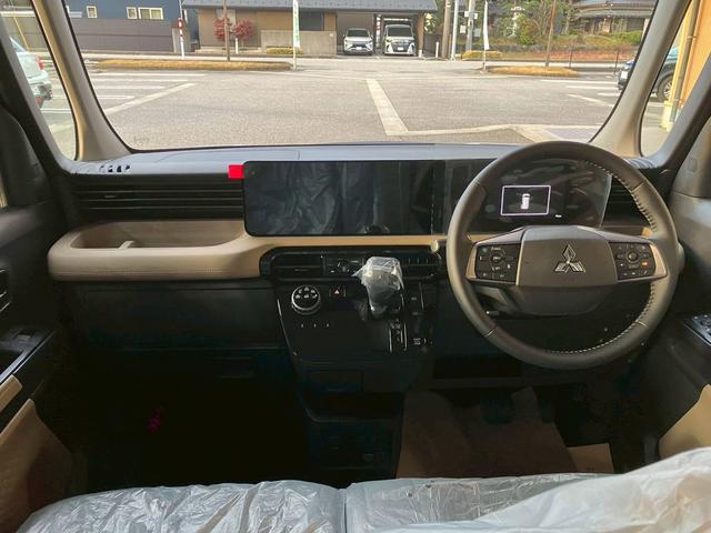 デリカミニ T プレミアム デリマルパッケージ 4WD 12.3インチディスプレイ ルーフレール LEDヘッドランプ 両側パワースライド 3Dマルチアラウンドモニター デジタルルームミラー 前後ドライブレコーダー ETC2.0(14枚目)