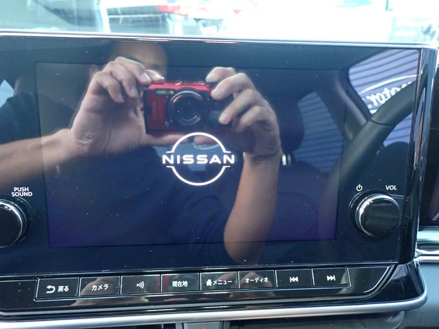 ノート X FOUR 4WD eーPOWER プロパイロット 純正メモリーナビ フルセグ アラウンドビューモニター 置くだけ充電 ETC 純正16AW 純正EGスターター レザーシート シートヒーター LEDヘッドライト(19枚目)