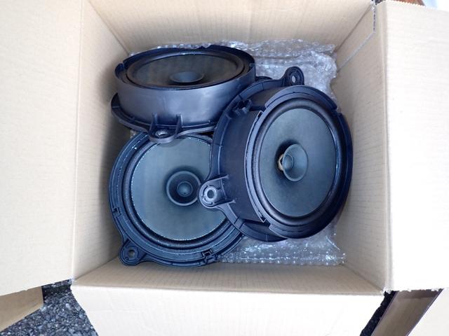 ノート X FOUR 4WD eーPOWER プロパイロット 純正メモリーナビ フルセグ アラウンドビューモニター 置くだけ充電 ETC 純正16AW 純正EGスターター レザーシート シートヒーター LEDヘッドライト(24枚目)