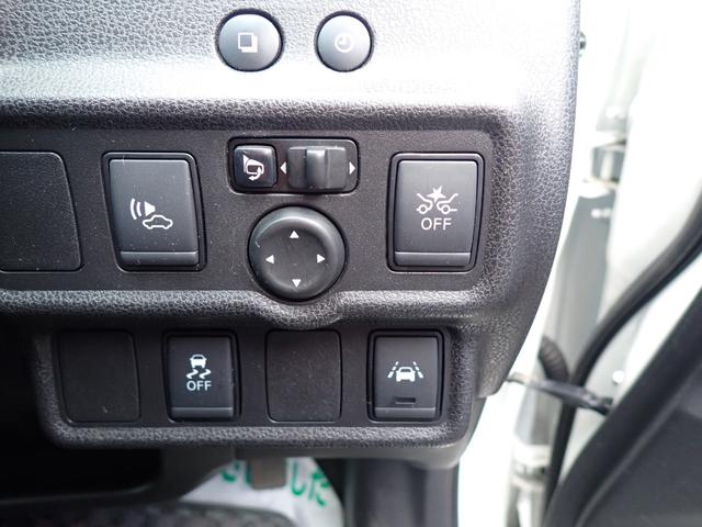 ノート ｅ－パワー　Ｘ　スマートキー　純正ＳＤナビ　フルセグ　Ｂｌｕｅｔｏｏｔｈ　デジタルインナーミラー　アラウンドビューモニター　ＥＴＣ　オートＡＣ　衝突被害軽減ブレーキ　レーンキープ　純正１５ＡＷ（14枚目）