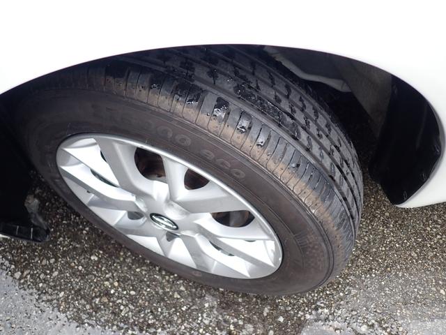 ノート ｅ－パワー　Ｘ　スマートキー　純正ＳＤナビ　フルセグ　Ｂｌｕｅｔｏｏｔｈ　デジタルインナーミラー　アラウンドビューモニター　ＥＴＣ　オートＡＣ　衝突被害軽減ブレーキ　レーンキープ　純正１５ＡＷ（25枚目）