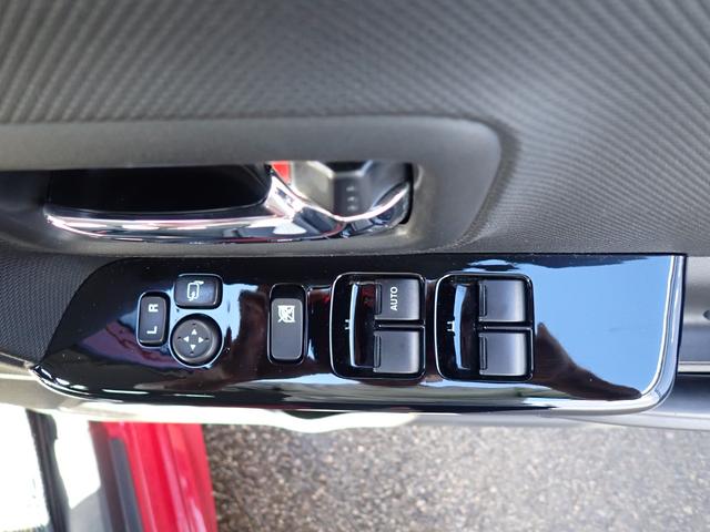 スペーシアカスタム ハイブリッドXSターボ 4WD スズキセーフティーサポート スマートキー 両側パワースライドドア LEDヘッドライト 社外15AW FOGランプ クルーズコントロール アイドリングストップ シートヒーター 横滑り防止装置(14枚目)