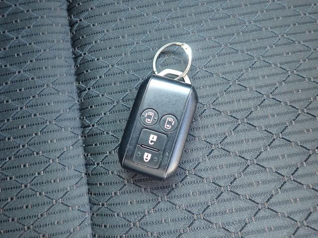 スペーシアカスタム ハイブリッドXSターボ 4WD スズキセーフティーサポート スマートキー 両側パワースライドドア LEDヘッドライト 社外15AW FOGランプ クルーズコントロール アイドリングストップ シートヒーター 横滑り防止装置(20枚目)