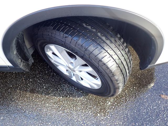 エクストレイル ２０Ｘ　エマージェンシーブレーキパッケージ　４ＷＤ　スマートキー　純正ＳＤナビ　フルセグ　Ｂｌｕｅｔｏｏｔｈ　バックカメラ　ＦＯＧランプ　撥水カプロンシート　シートヒーター　ＬＥＤ　純正１７ＡＷ　衝突被害軽減ブレーキ　アイドリングストップ（27枚目）