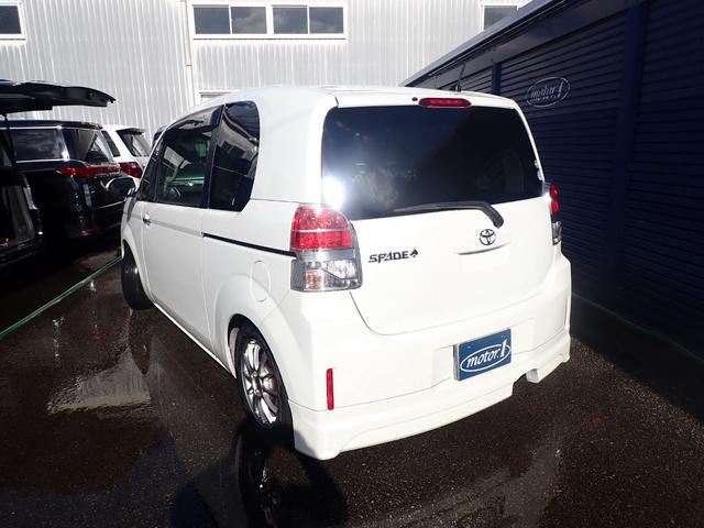 スペイド Y キーレス 社外SDナビ ワンセグ 前後モデリスタエアロ 社外15AW ローダウン 中古スタッドレスタイヤAW4本付 アイドリングストップ 横滑り防止装置 左オートスライドスライド ベンチシート(5枚目)