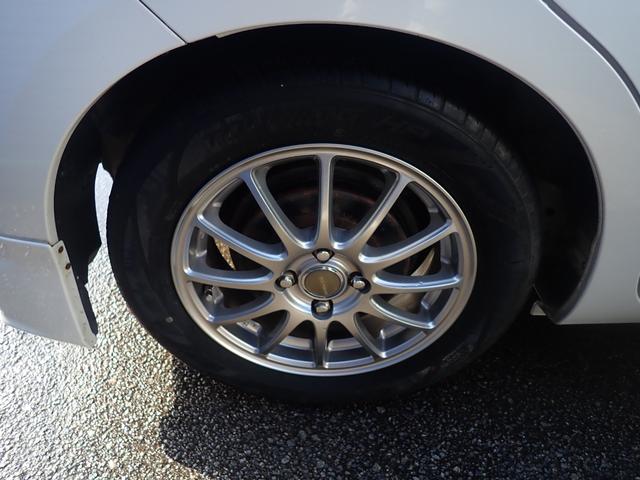 スペイド Y キーレス 社外SDナビ ワンセグ 前後モデリスタエアロ 社外15AW ローダウン 中古スタッドレスタイヤAW4本付 アイドリングストップ 横滑り防止装置 左オートスライドスライド ベンチシート(22枚目)